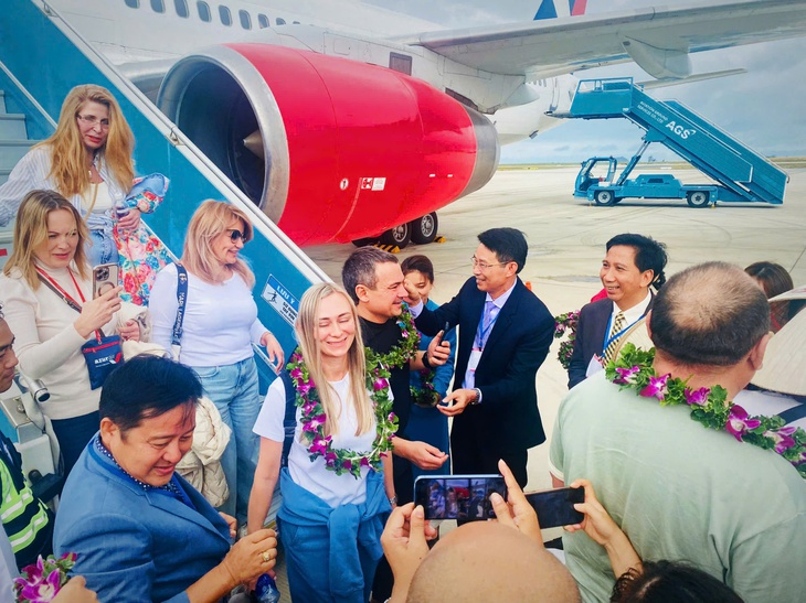 Khánh hòa chào đón khách du lịch từ Nga