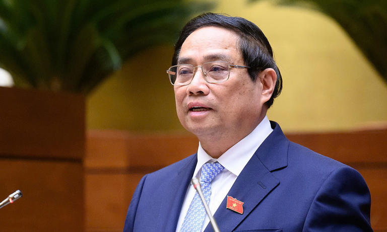 Thủ tướng Phạm Minh Chính báo cáo Quốc hội kết quả phát triển kinh tế xã hội, và đưa ra một số thông thông tin về vụ việc sáp nhập tỉnh. sáng 5/5.