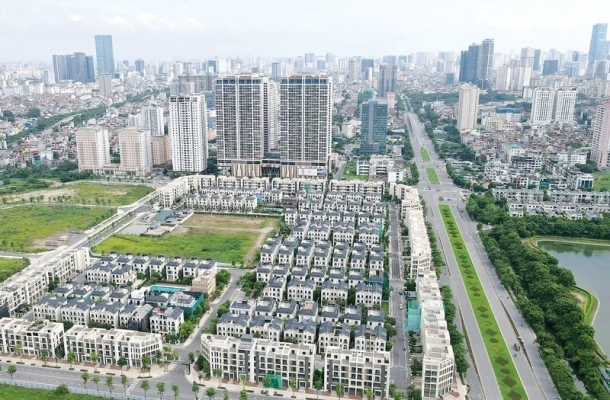 Thị Trường Bất Động Sản Việt Nam 2025 Sẽ Ra Sao? Chính Phủ Cảnh Báo Và Giải Pháp Mới