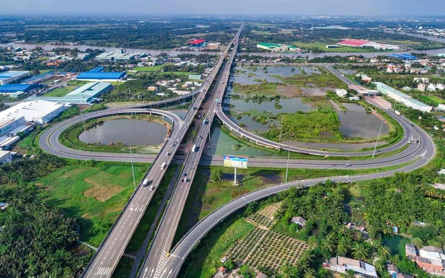 Hạ Tầng Và Thị Trường Nhà Đất Khu Tây