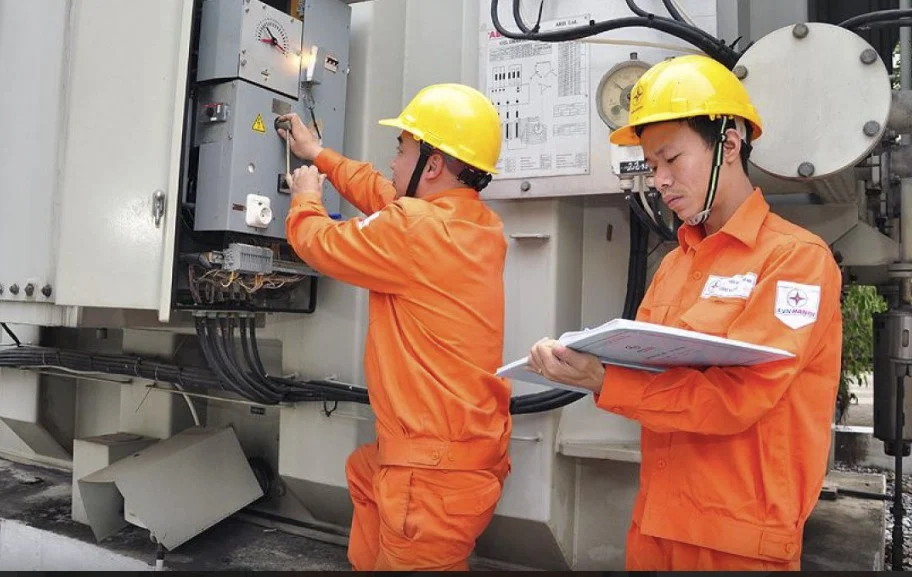 Giá điện tăng 4,8% – Ai là người phải trả tiền nhiều nhất và cách giảm hóa đơn ngay từ tháng này