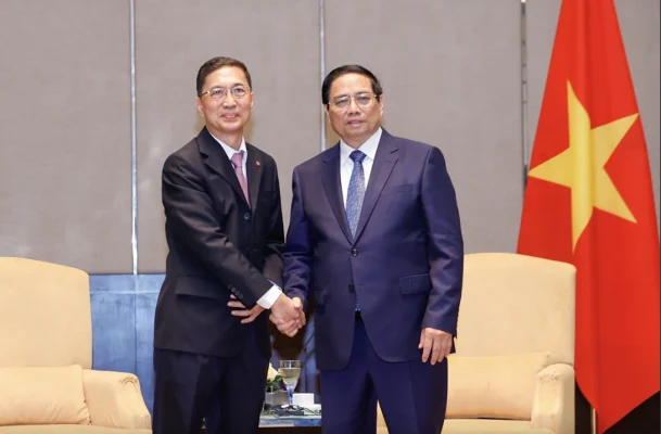 Thủ tướng Phạm Minh Chính và ông Dato' Chow Chee Wah, Chủ tịch tập đoàn Gamuda Land