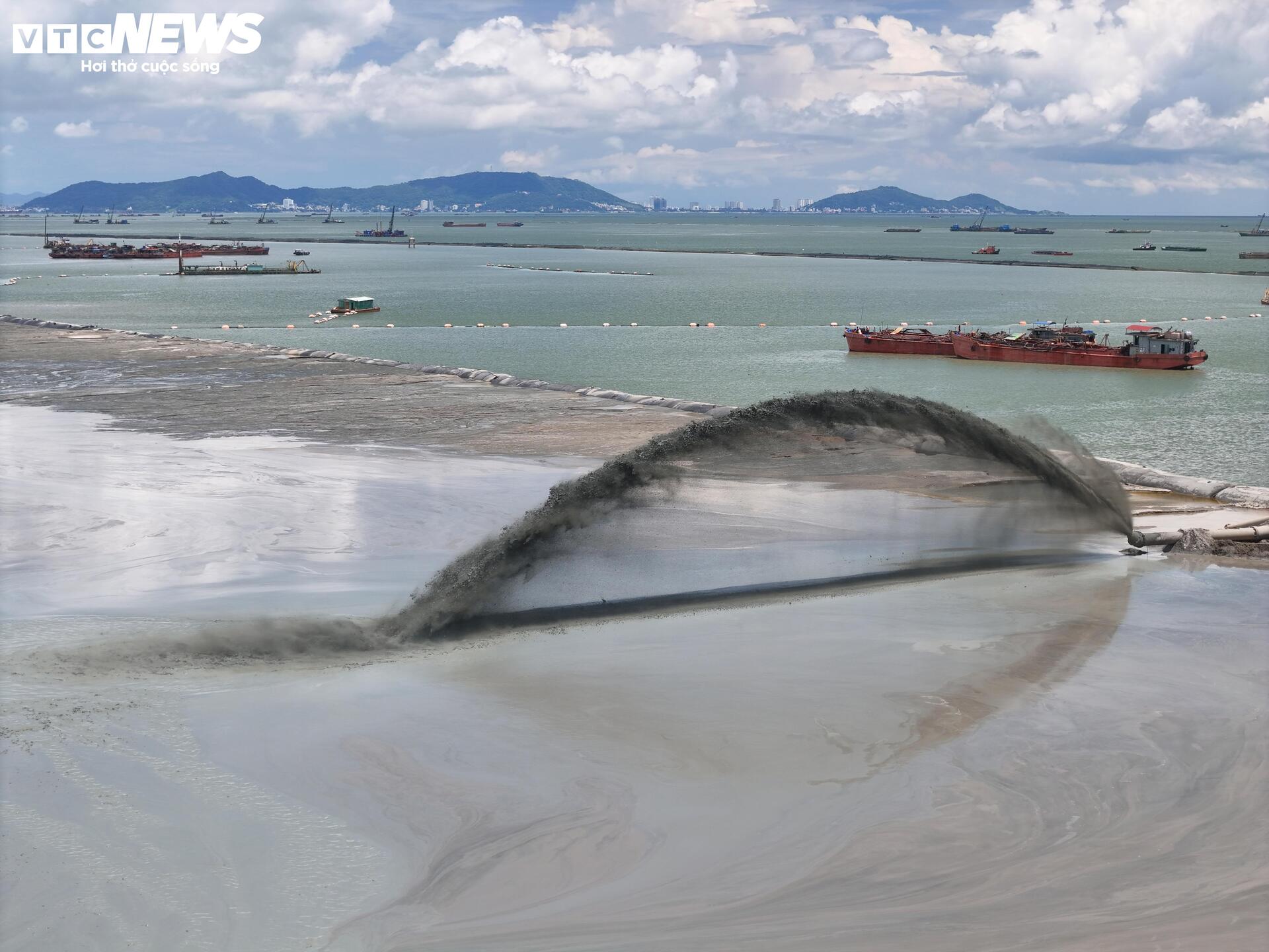 Toàn cảnh siêu dự án lấn biển Cần Giờ sau gần nửa năm khởi công - 5