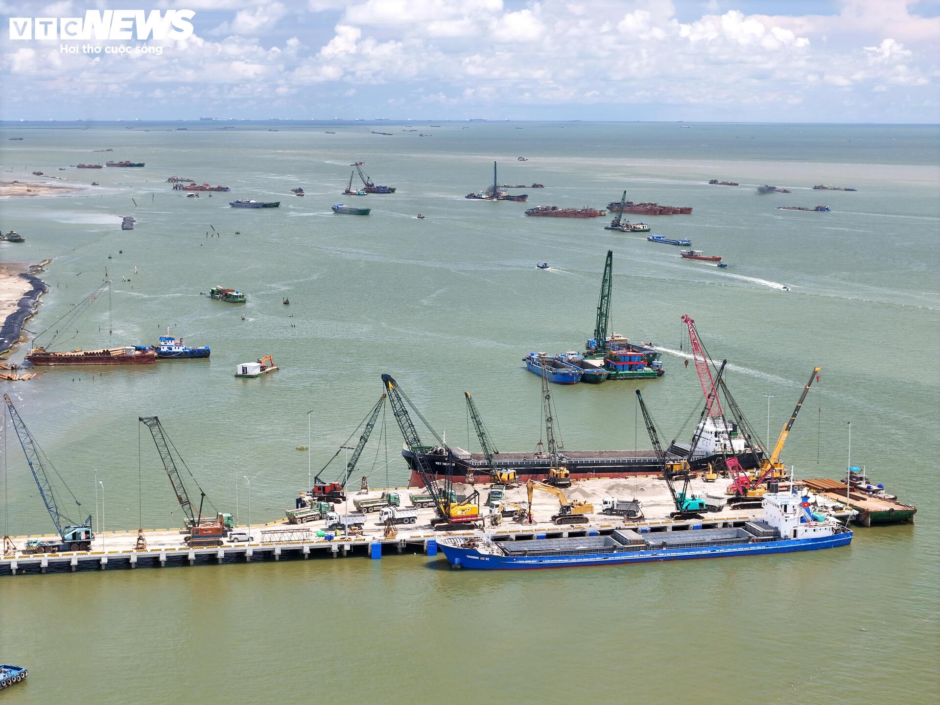 Toàn cảnh siêu dự án lấn biển Cần Giờ sau gần nửa năm khởi công - 8